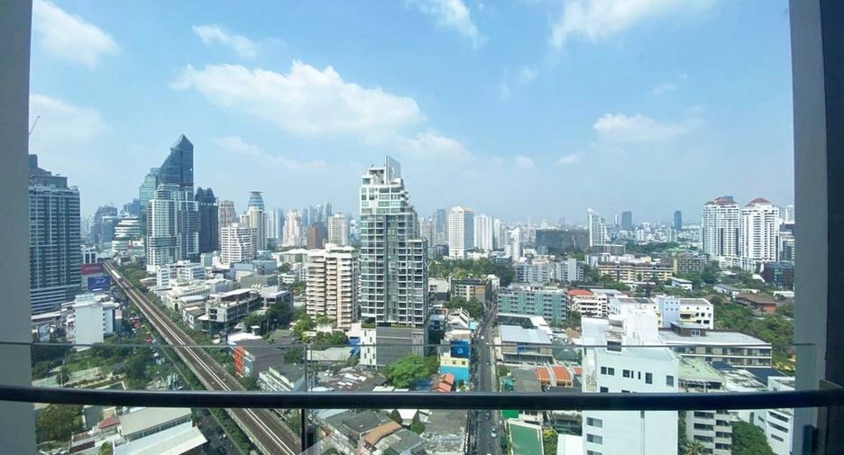 À vendre 1 chambre condo à Khlong Toei, Bangkok