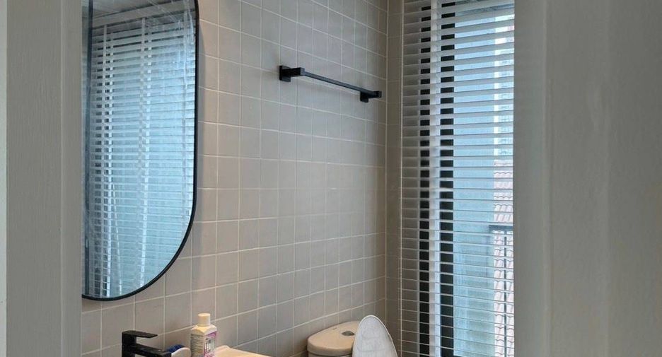 For sale 1 bed condo in Watthana, Bangkok