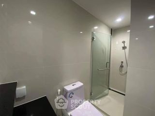À vendre 1 chambre condo à Pathum Wan, Bangkok