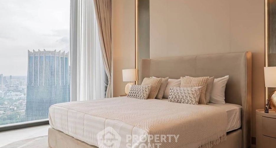 À vendre 2 chambres condo à Pathum Wan, Bangkok