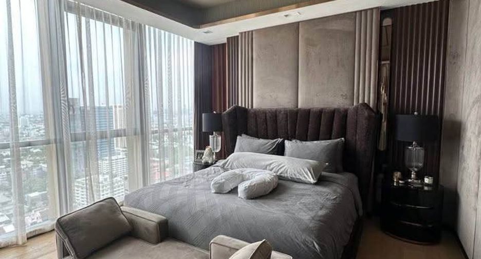 À vendre 2 chambres condo à Watthana, Bangkok