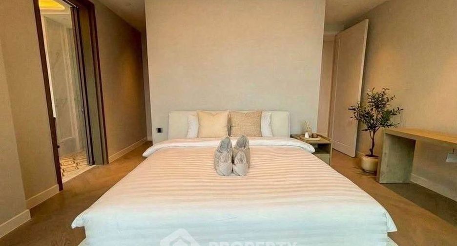 À vendre 2 chambres condo à Pathum Wan, Bangkok