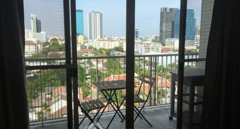 Condo en alquiler de 2 habitaciones en Watthana, Bangkok
