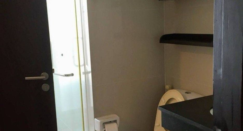 Condo en alquiler de 2 habitaciones en Watthana, Bangkok