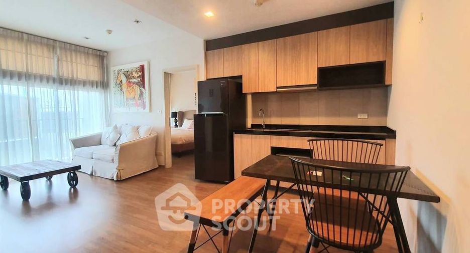 For rent 2 bedrooms condo in Suan Luang, Bangkok
