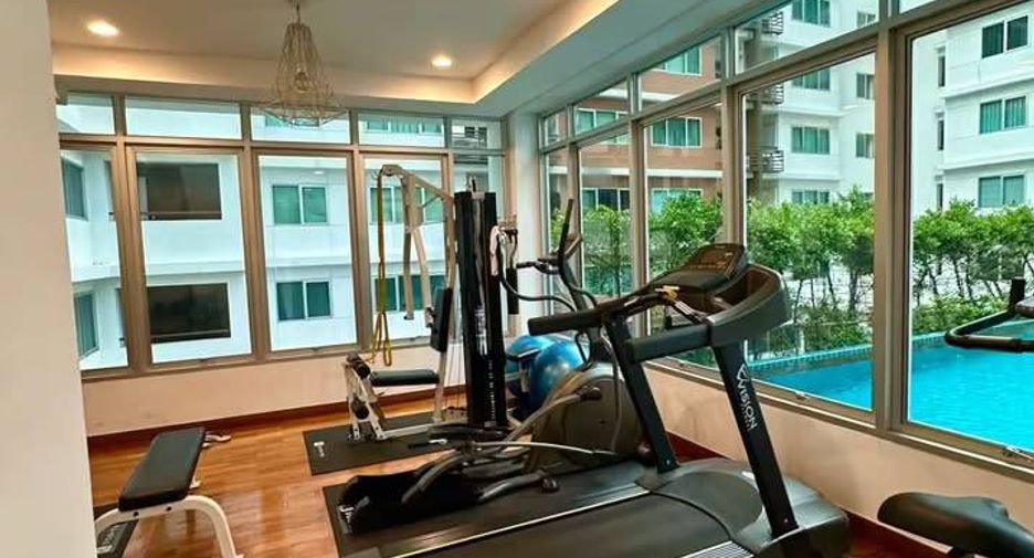 Condo en alquiler de 1 habitaciones en Khlong Toei, Bangkok