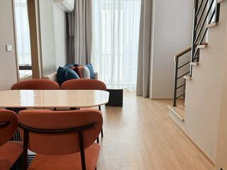 Condo en alquiler de 2 habitaciones en Bang Rak, Bangkok