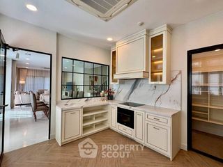 For rent 4 bedrooms house in Saphan Sung, Bangkok