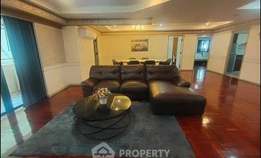 Apartment zur Miete mit 3 Zimmer in Watthana, Bangkok