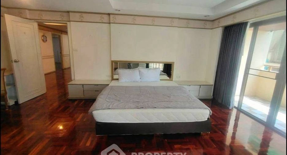 Apartment zur Miete mit 3 Zimmer in Watthana, Bangkok