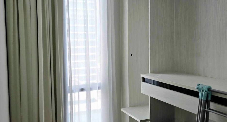 À louer 2 chambres condo à Pathum Wan, Bangkok