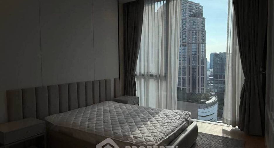 For rent 2 bedrooms condo in Khlong Toei, Bangkok