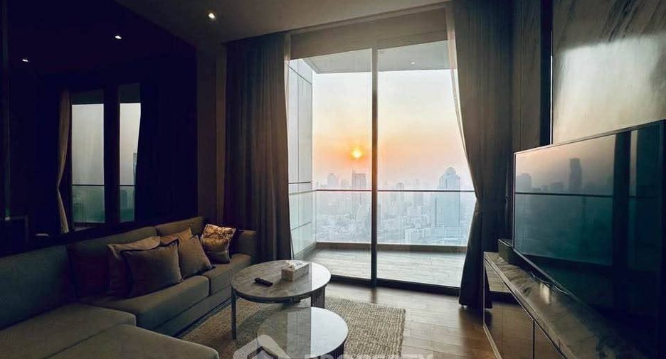 For rent 2 bedrooms condo in Khlong San, Bangkok