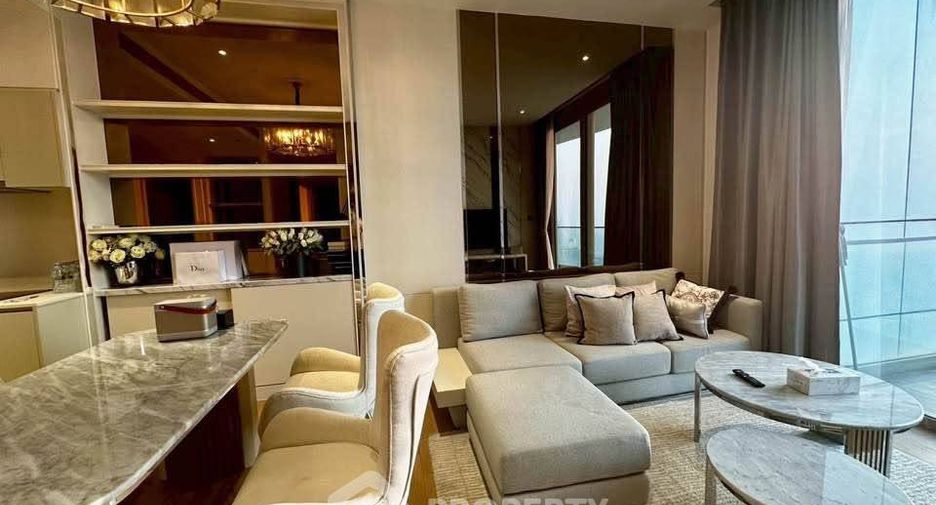 For rent 2 bedrooms condo in Khlong San, Bangkok