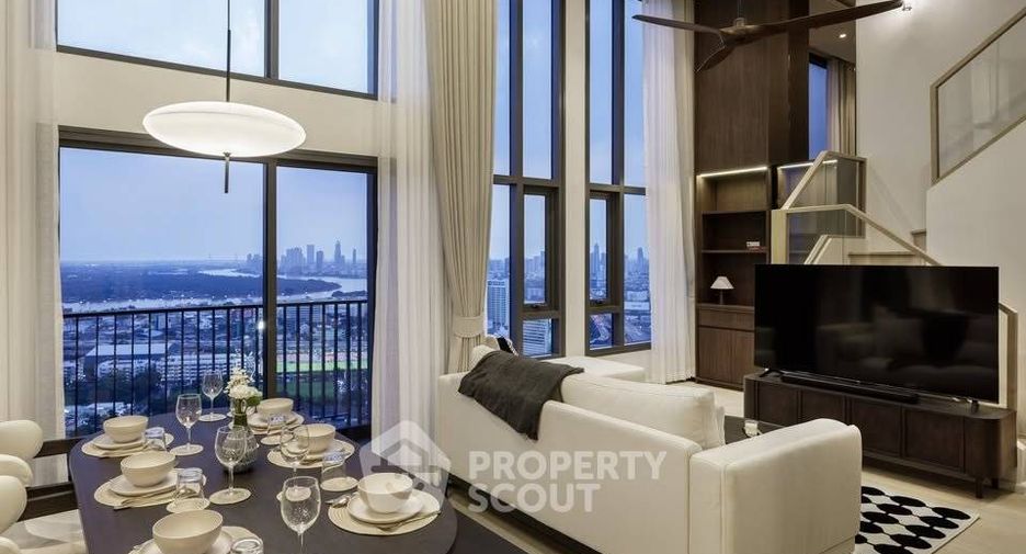 For rent 3 bedrooms condo in Khlong Toei, Bangkok