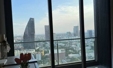 À louer 1 chambre condo à Khlong Toei, Bangkok