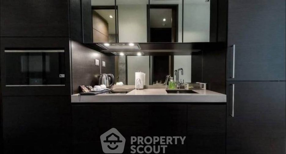 For rent 1 bed condo in Pathum Wan, Bangkok
