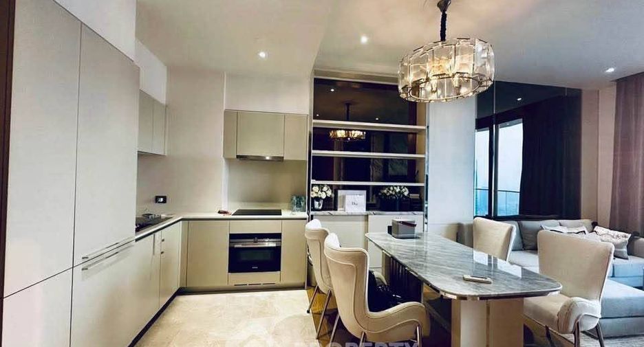 For rent 2 bedrooms condo in Khlong San, Bangkok