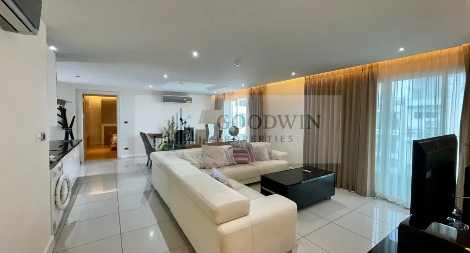 À louer 2 chambres condo à Pratumnak, Pattaya
