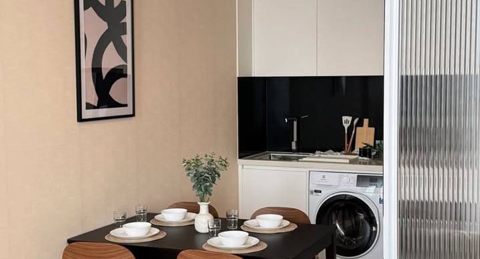 For rent 1 bed condo in Watthana, Bangkok