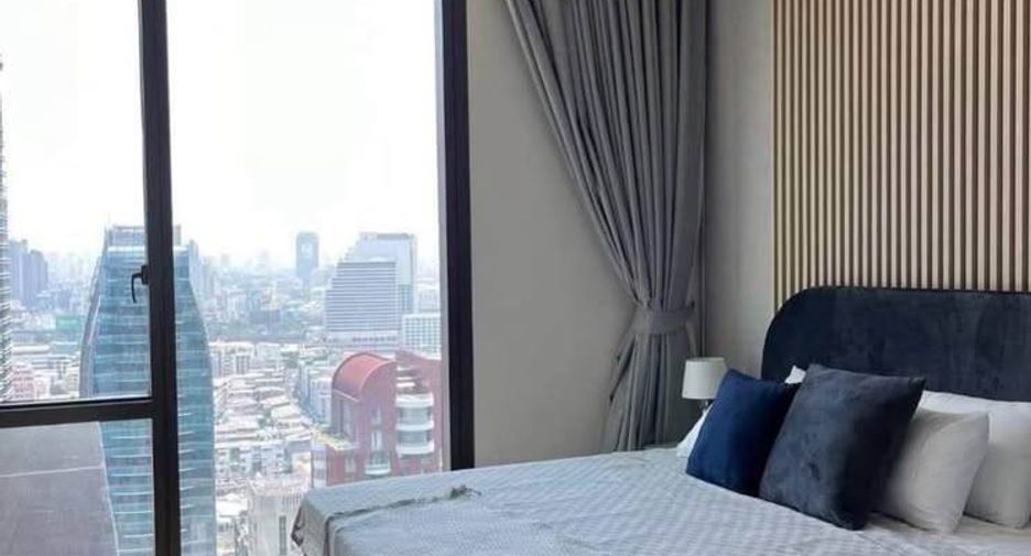 For rent 2 bedrooms condo in Pathum Wan, Bangkok