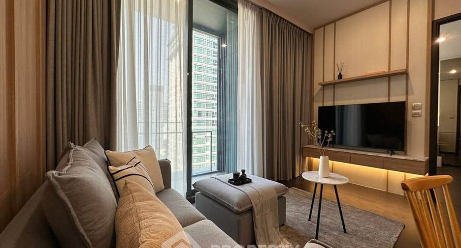 For rent 1 bed condo in Khlong Toei, Bangkok