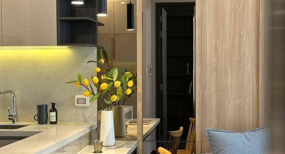 For rent 1 bed condo in Khlong Toei, Bangkok