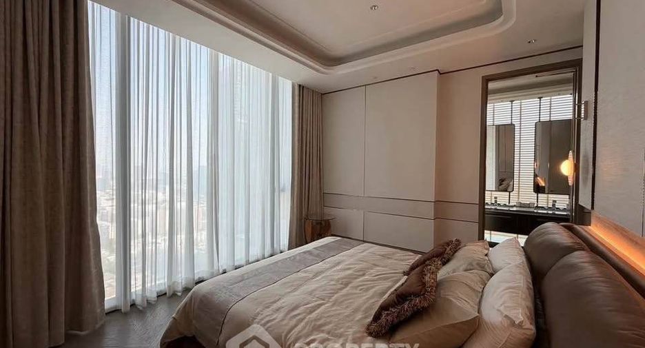 À louer 2 chambres condo à Pathum Wan, Bangkok