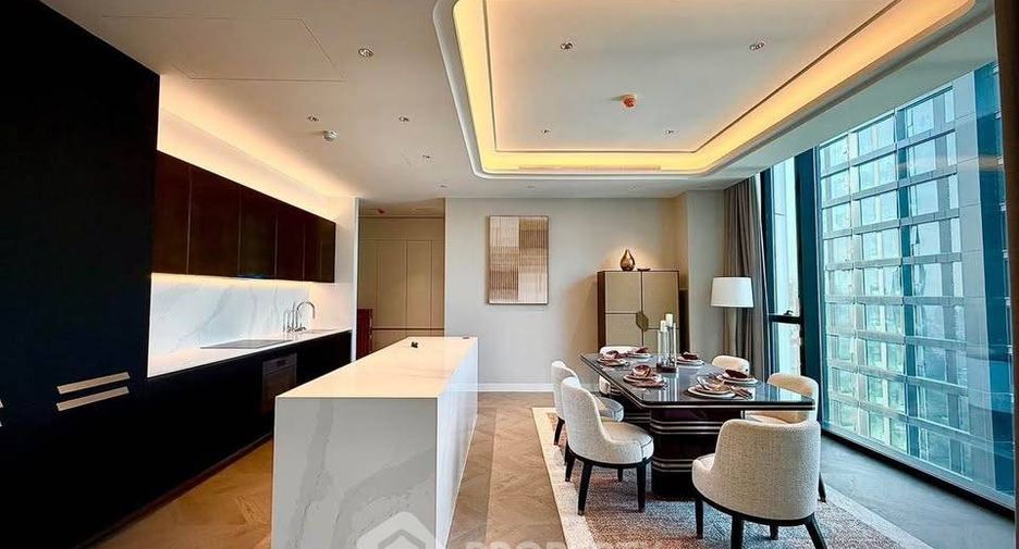 À louer 2 chambres condo à Pathum Wan, Bangkok