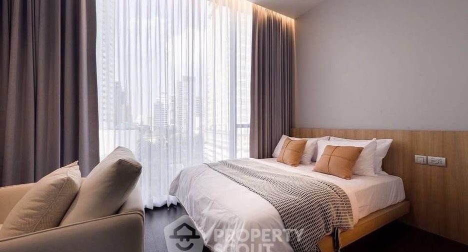 For rent 2 bedrooms condo in Khlong Toei, Bangkok