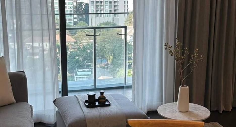 For rent 1 bed condo in Khlong Toei, Bangkok