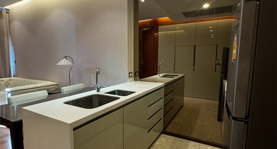 À vendre 1 chambre condo à Khlong Toei, Bangkok