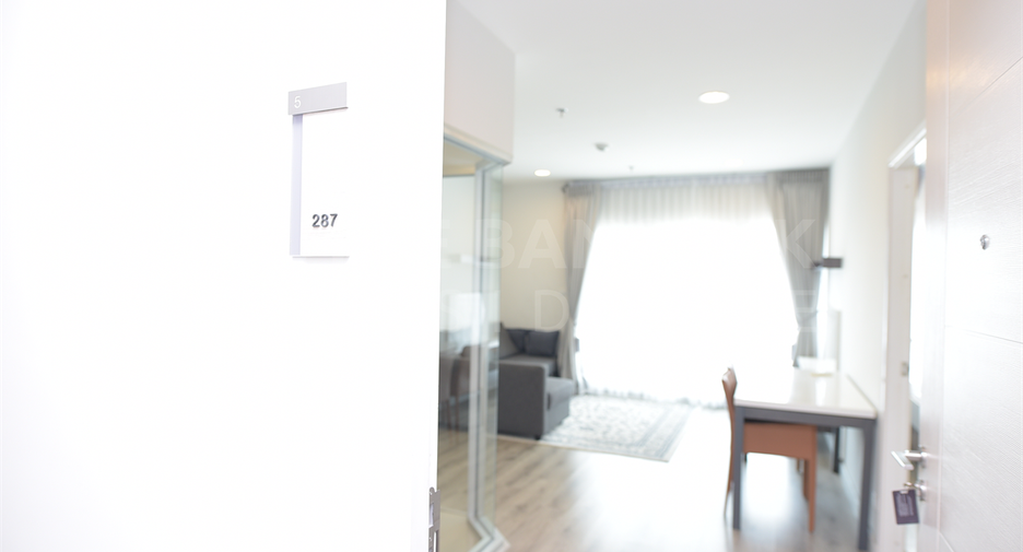 For sale 2 bedrooms condo in Sathon, Bangkok