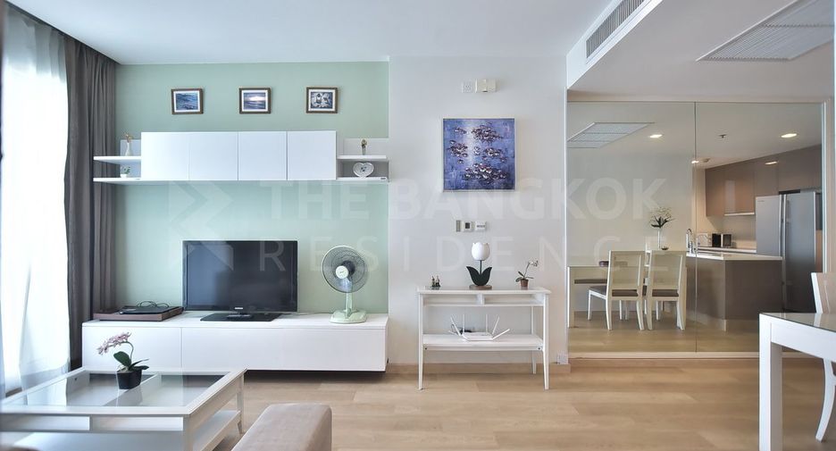 For sale 2 ベッドルーム condo in Khlong Toei, Bangkok