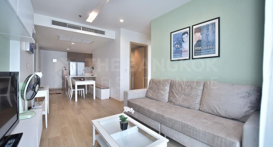 For sale 2 ベッドルーム condo in Khlong Toei, Bangkok