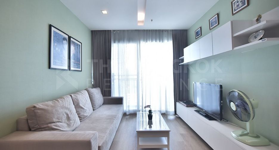 For sale 2 ベッドルーム condo in Khlong Toei, Bangkok