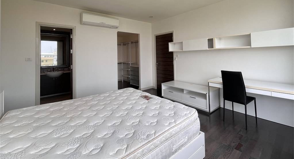 For rent 2 ベッドルーム condo in Bang Kho Laem, Bangkok