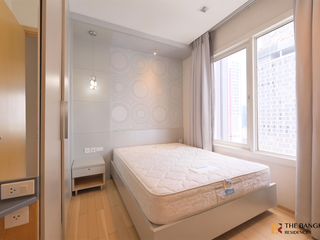 Wohnung zur Miete mit 2 Zimmer in Khlong Toei, Bangkok