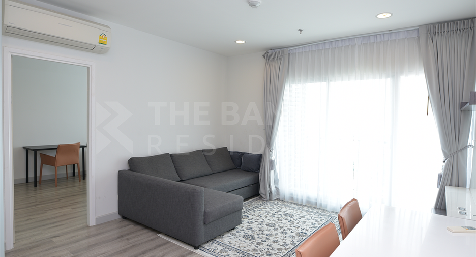 For rent 2 bedrooms condo in Sathon, Bangkok