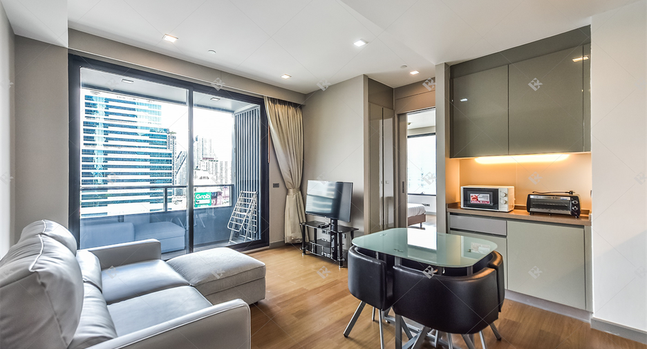 For rent 1 bed condo in Bang Rak, Bangkok