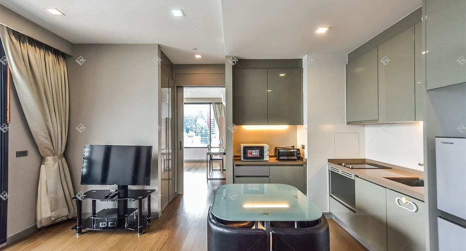For rent 1 bed condo in Bang Rak, Bangkok