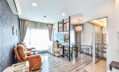 For rent 2 bedrooms condo in Sathon, Bangkok