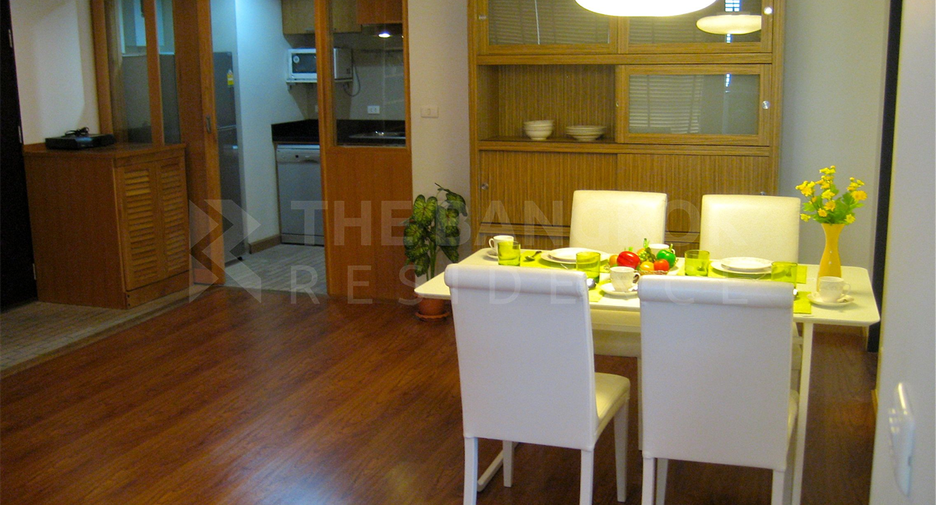 For rent 2 bedrooms condo in Khlong Toei, Bangkok