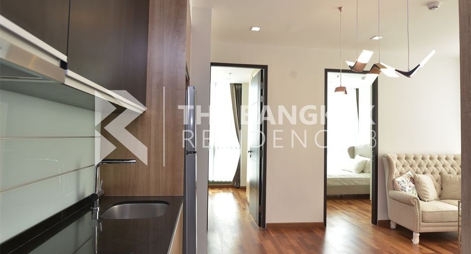 Wohnung zur Miete mit 2 Zimmer in Pathum Wan, Bangkok