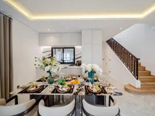 Haus zum Kauf mit 4 Zimmer in Bang Lamung, Chonburi