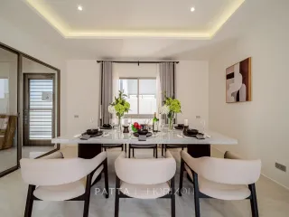 出售 4 卧室 独立屋 在 Bang Lamung, Chon Buri