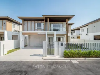 出售 4 卧室 独立屋 在 Bang Lamung, Chon Buri