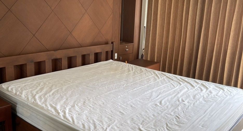 Аренда 3 спальни кондо в Банг Рак, Бангкок