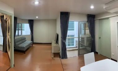 À louer 2 chambres condo 