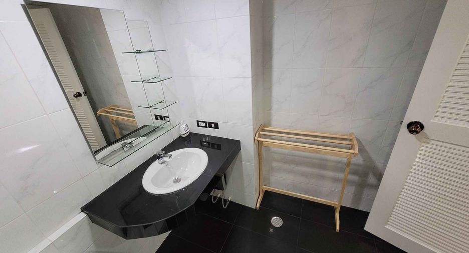 Wohnung zur Miete mit 1 Zimmer in Watthana, Bangkok